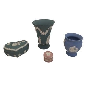 Wedgwood Jasperware Set 4pc Vases Teal Blue Heart Trinket Box Pink Ring Box